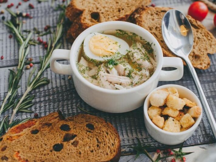 Egg chicken soup for protein diet