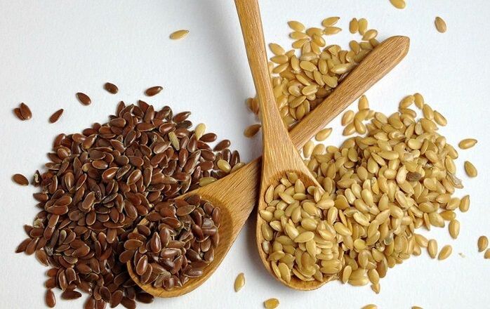 Flaxseed has a weak diuretic effect and can help with weight loss. 